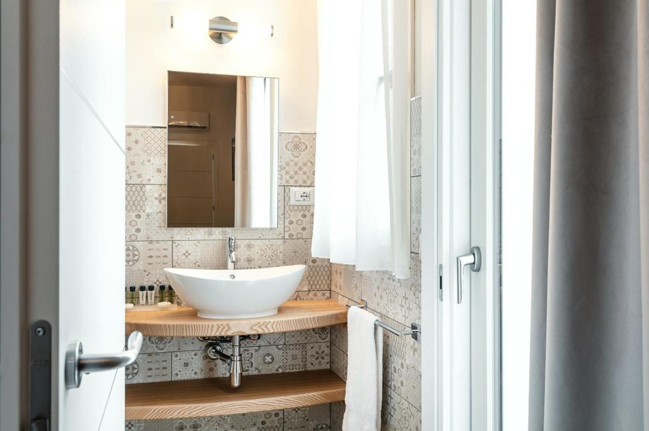 Lungomare Rooms Olbia Eksteriør billede